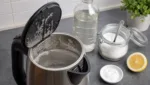 Kalkablagerungen im Wasserkocher sicher entfernen – Effektive Entkalkungsmethoden
